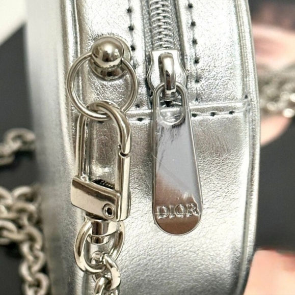 Dior Cosmetic Pouch Bag - Picture 10 of 10